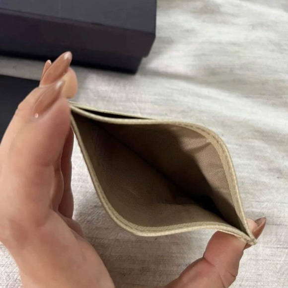 Prada Saffiano Wallet/Card Holder - Picture 4 of 5